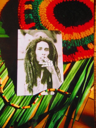 všade hrali pesničky Bob Marleyho. Dnes ho už nehrajú skoro vôbec - všade len agresívny dancehall...