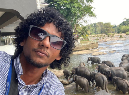 SRI LANKA - tour guide ROSHAN